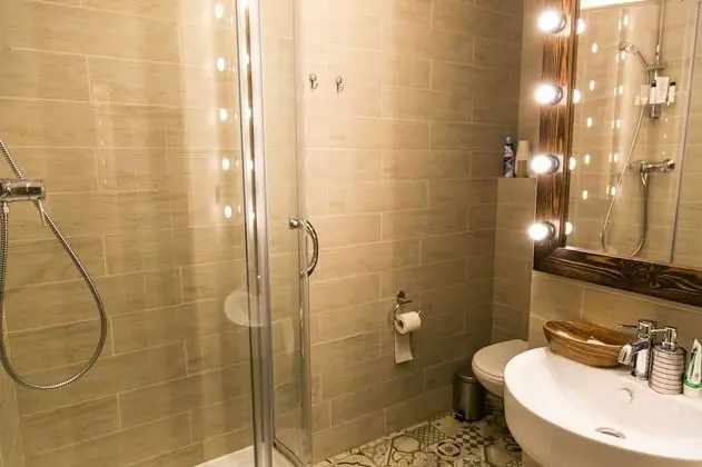 Deluxe Tek Büyük veya İki Ayrı Yataklı Oda