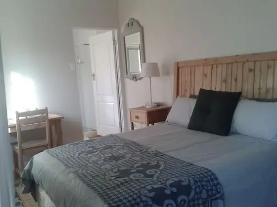 Luxury Tek Büyük Yataklı Oda, 1 Büyük (Queen) Boy Yatak, Banyolu/Duşlu, Bahçe Manzaralı