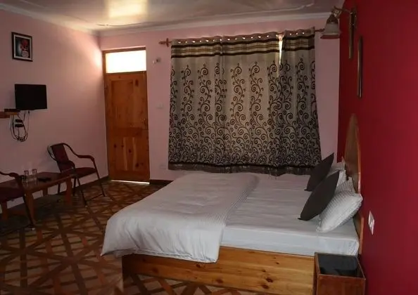 Super Deluxe Room