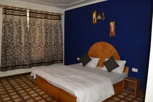 Super Deluxe Room