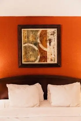 Standard Room, 2 Queen Beds (Creekside)