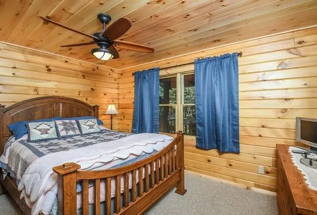 Ev, Birden Çok Yatak, Şömine