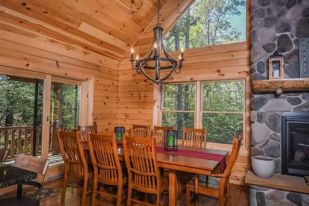 Ev, Birden Çok Yatak, Şömine