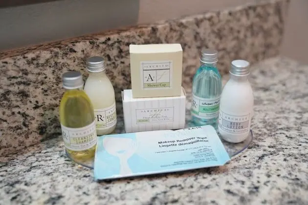 Standard Oda, 2 Büyük (Queen) Boy Yatak (Executive 2 Queen Bed Room)