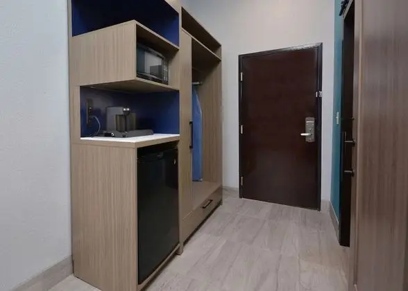 Oda, Birden Çok Yatak, Sigara İçilmez
