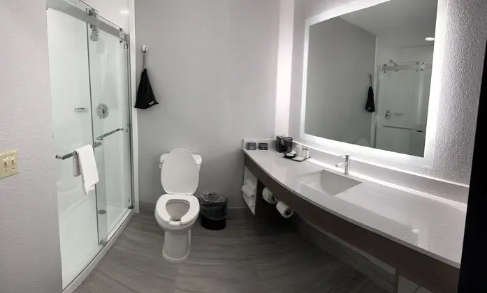 Standard Oda, 1 En Büyük (King) Boy Yatak, Sigara İçilmez