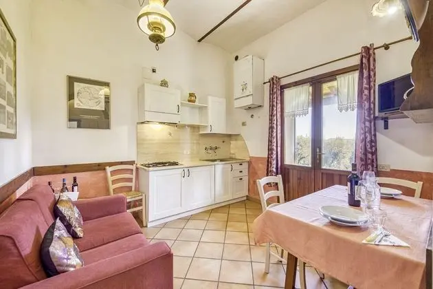 Family Apart Daire, 1 Çift Kişilik Yatak ve Çekyat, Bahçeli (Broom apt with shared pool)