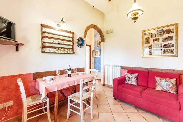 Family Apart Daire, 1 Çift Kişilik Yatak ve Çekyat, Bahçeli (Broom apt with shared pool)