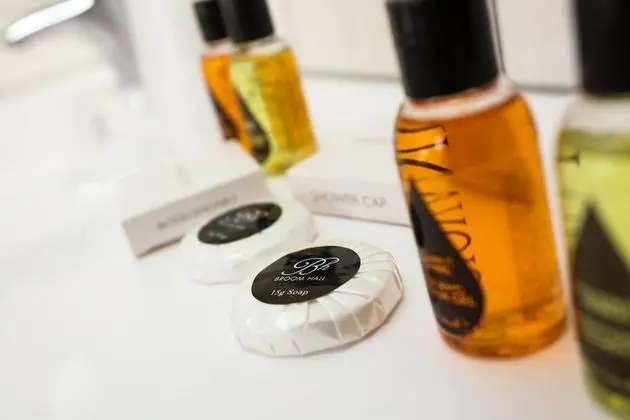 Tek Büyük Yataklı Oda, Banyolu/Duşlu