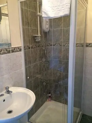 İki Ayrı Yataklı Oda, Banyolu/Duşlu, Bahçe Manzaralı (Large)