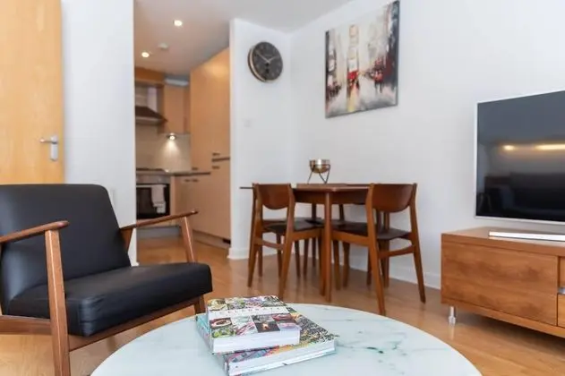 Apart Daire, Engellilere Uygun, Banyolu/Duşlu (BroomPark)