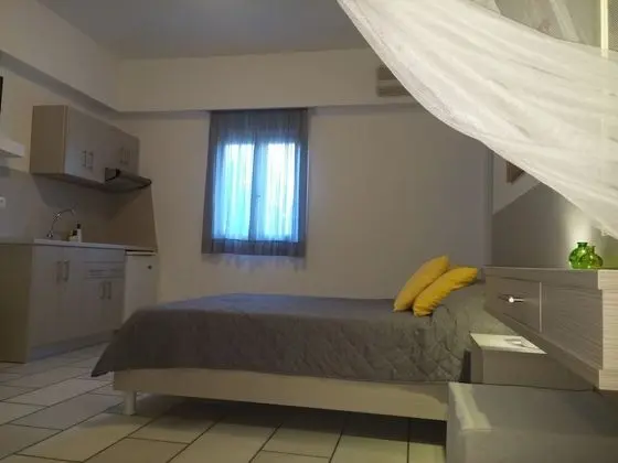 Studio Double room