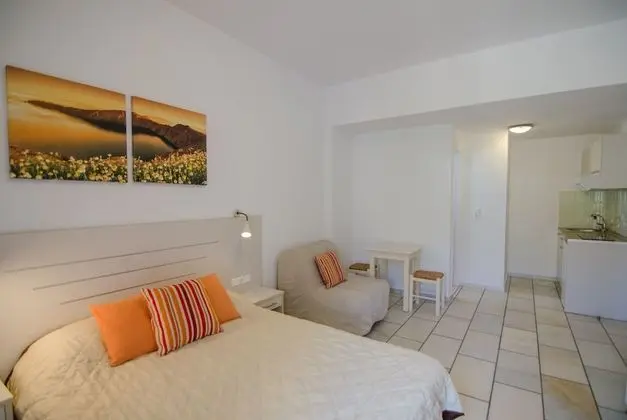 Studio Double room