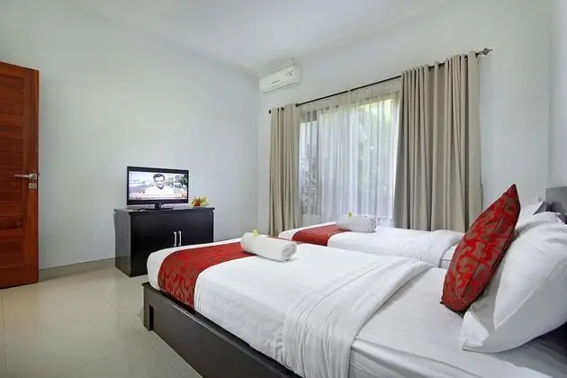 Villa, 3 Yatak Odası, Havuz Manzaralı