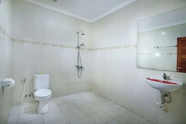 Villa, 3 Yatak Odası, Havuz Manzaralı