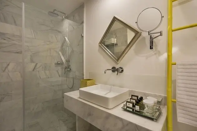 Standard Oda, 1 En Büyük (King) Boy Yatak