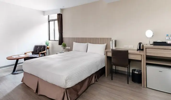 Deluxe Tek Büyük Yataklı Oda