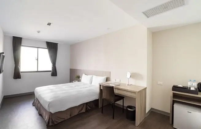 Deluxe Tek Büyük Yataklı Oda