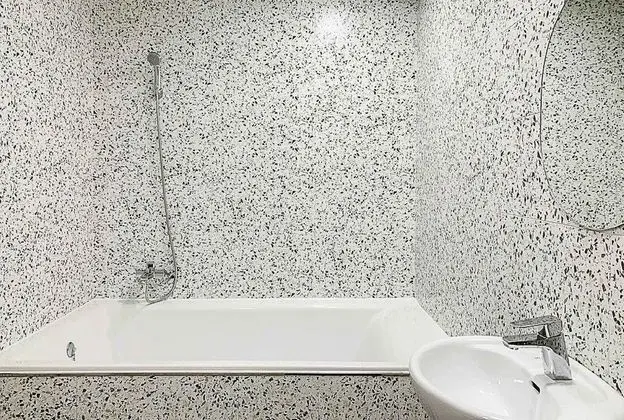 Premium Tek Büyük Yataklı Oda