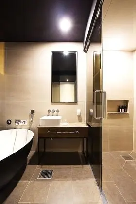 Deluxe Tek Büyük Yataklı Oda, 1 En Büyük (King) Boy Yatak, Sigara İçilmez (with SPA)