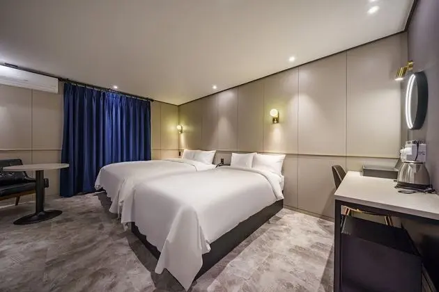 Standard Twin Room, 2 Beds (Styler)