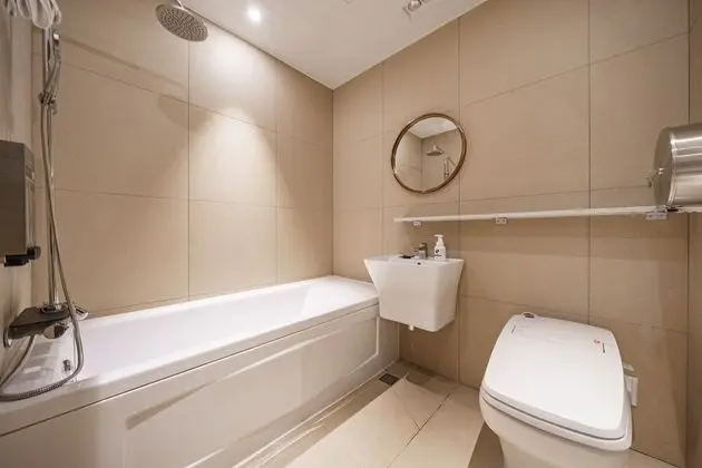 Standard Twin Room, 2 Beds (Styler)