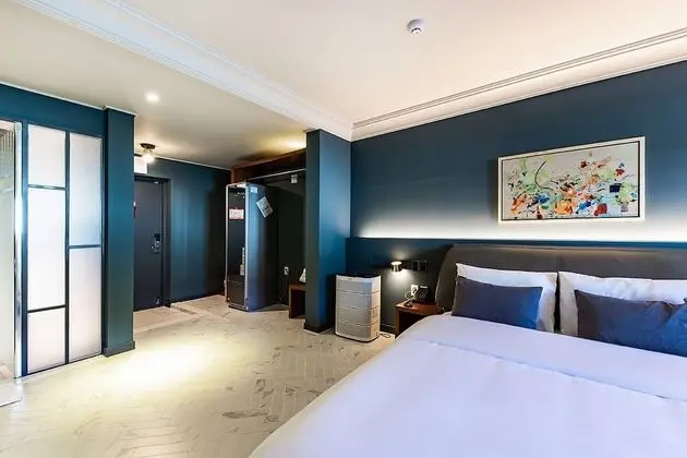 Deluxe Tek Büyük Yataklı Oda