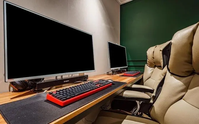 Oda (Semi-special room - 2PC (CPU I5-9400 )