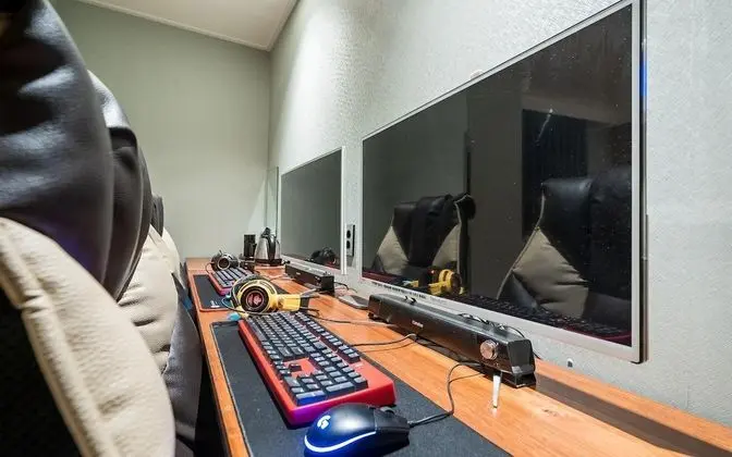 Oda (VIP room - 2PC (CPU I5-9400 / RTX2060)