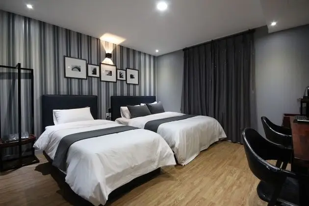 İki Ayrı Yataklı Oda