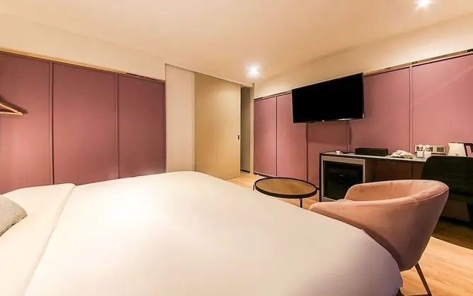 Standard Oda, Şehir Manzaralı (Premium, High floor)