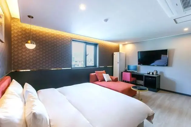 Deluxe Tek Büyük Yataklı Oda