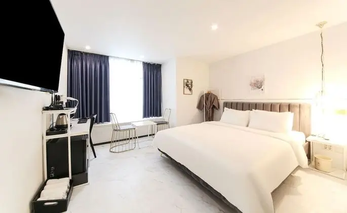 Standard Tek Büyük Yataklı Oda, Şehir Manzaralı