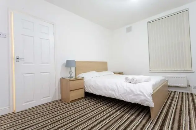 Ev, Banyolu/Duşlu (2 bedroom House - Sleep 5)