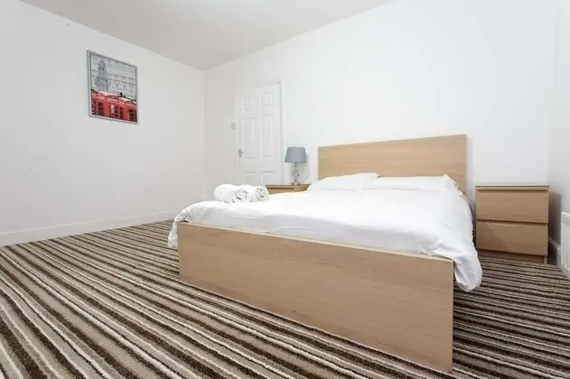 Ev, Banyolu/Duşlu (2 bedroom House - Sleep 5)