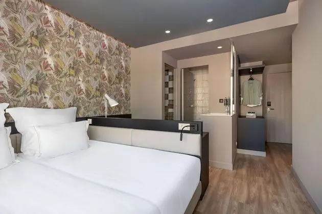 Urban King room with City View