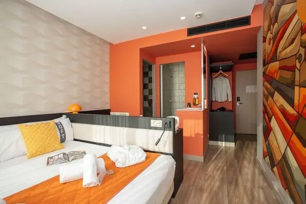Urban King room with City View