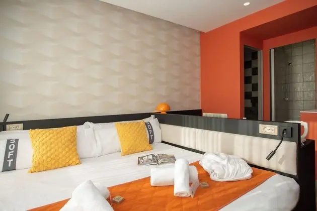 Urban King room with City View