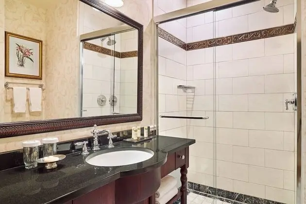 Signature Oda, 1 En Büyük (King) Boy Yatak, Şehir Manzaralı