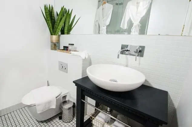 Urban English Style Room, Ground Floor