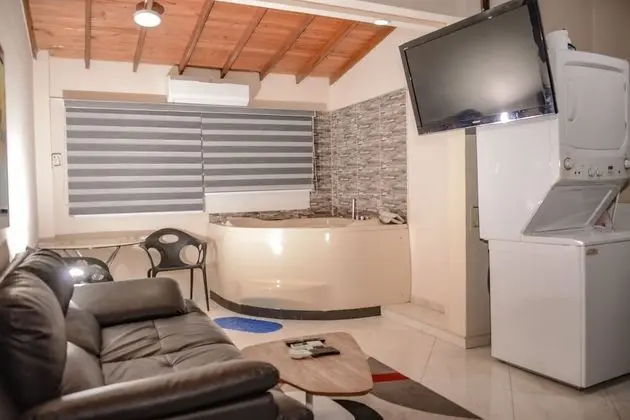 City Apart Daire, Sıcak Su Havuzu