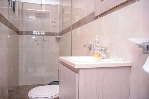 Comfort Apart Daire, 3 Yatak Odası, Sıcak Su Havuzu, Şehir Manzaralı