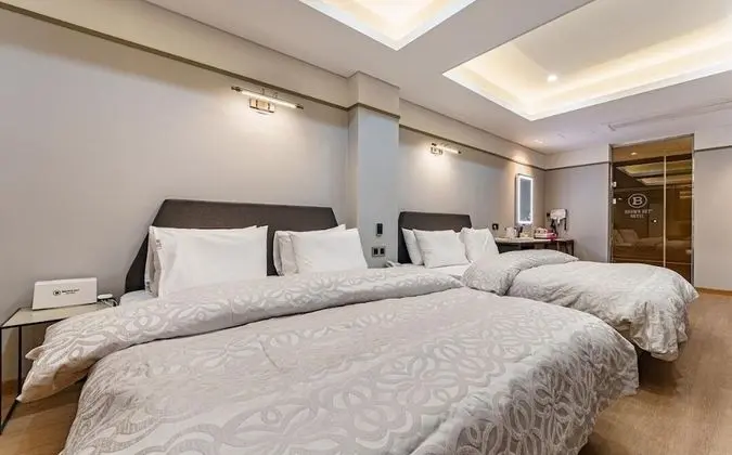 Business İki Ayrı Yataklı Oda