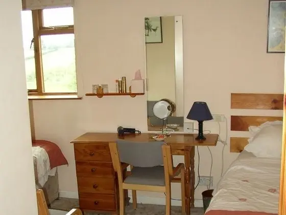 İki Ayrı Yataklı Oda, Banyolu/Duşlu