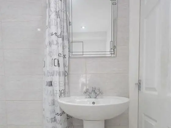 Stüdyo, Özel Banyo (Studio - Sleeps 2 people)