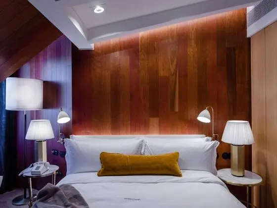 Historical Standard Mansard Room