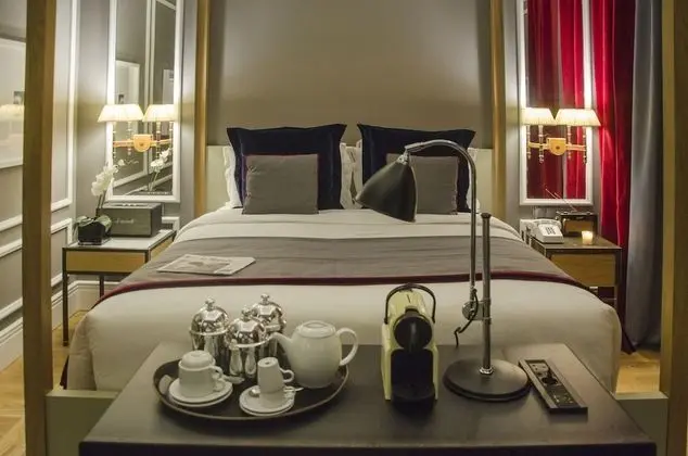 Superior Tek Büyük Yataklı Oda