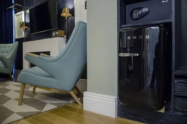 Superior Tek Büyük Yataklı Oda