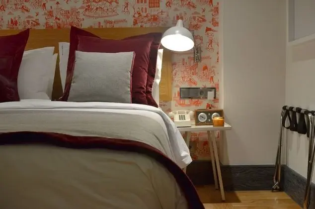 Tek Büyük Yataklı Oda