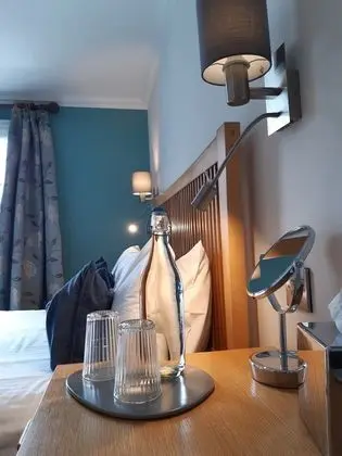 Comfort Tek Büyük Yataklı Oda